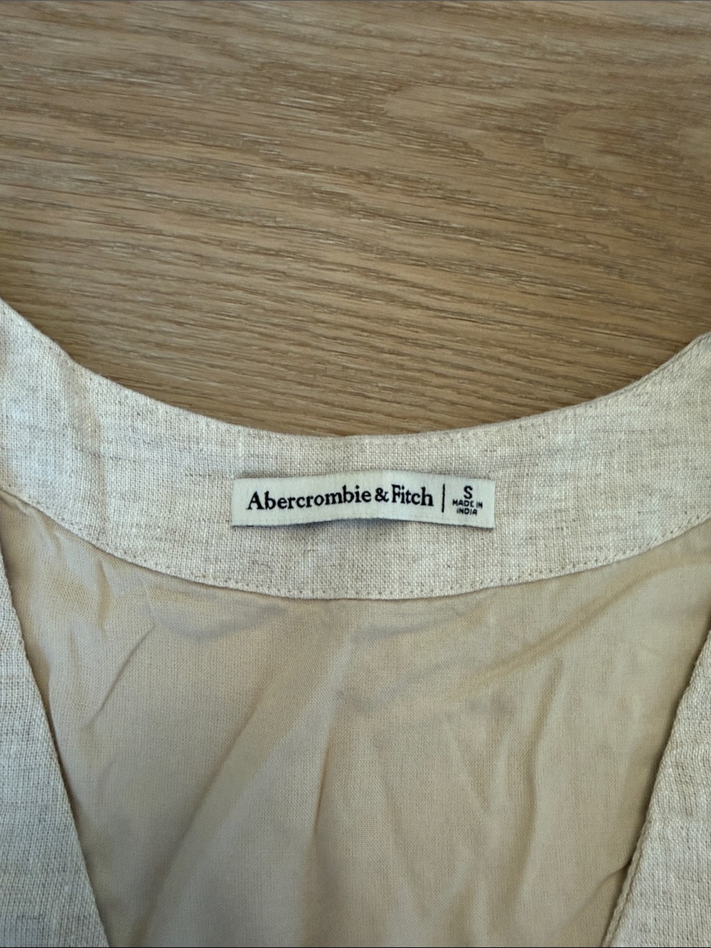 Abercrombie & Fitch linen-blend tie-front vest top - Picture 2 of 3